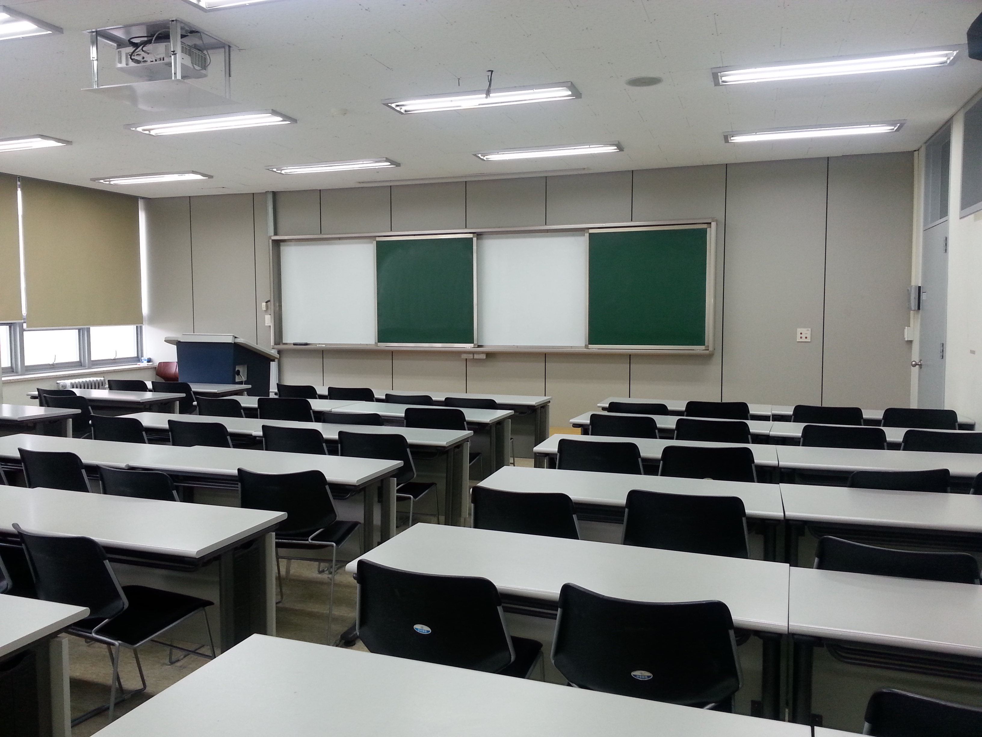 강의실1.jpg 첨부 이미지